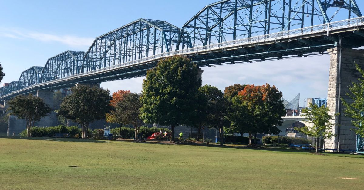 Coolidge Park In Chattanooga Activities And Dining Guide 5695
